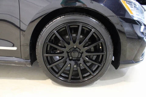 2017 Volkswagen Passat 1.8T R-Line