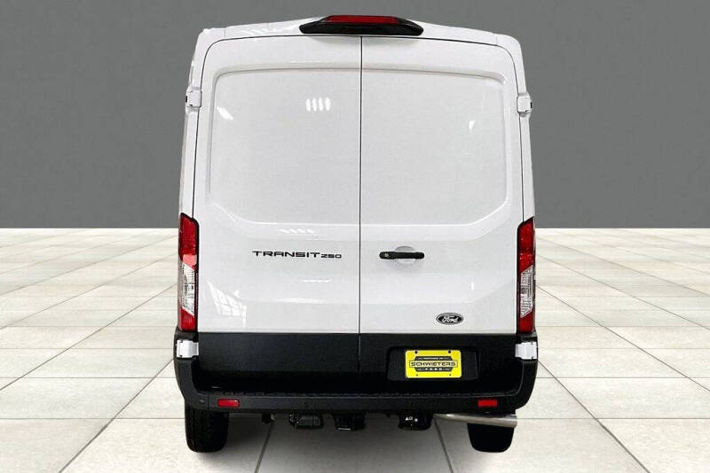 2026 Ford Transit 250