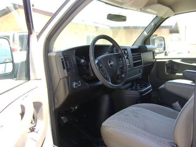 2014 GMC Savana 2500