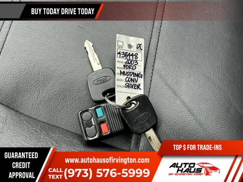 2003 Ford Mustang
