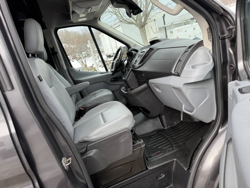 2017 Ford Transit 250