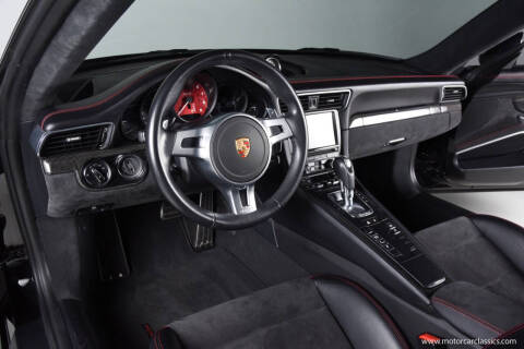 2016 Porsche 911 Carrera GTS