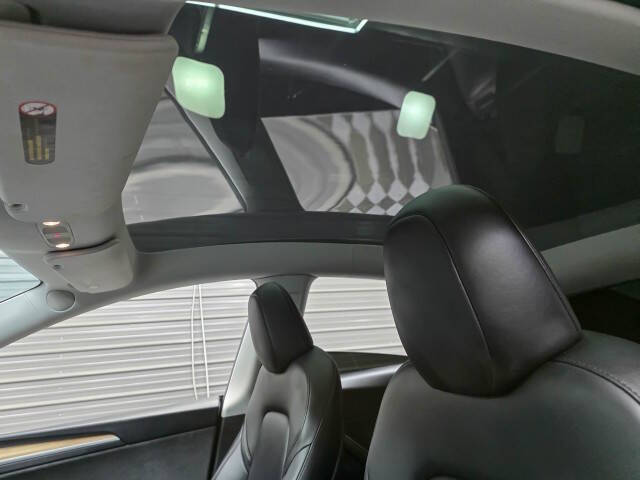2024 Tesla Model Y Performance