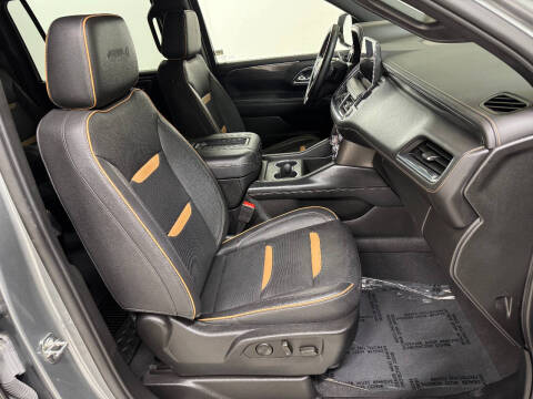 2023 GMC Yukon XL AT4