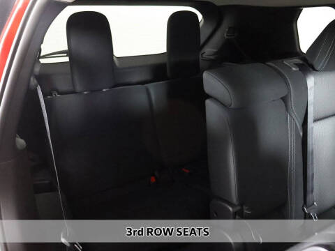 2025 Mitsubishi Outlander ES