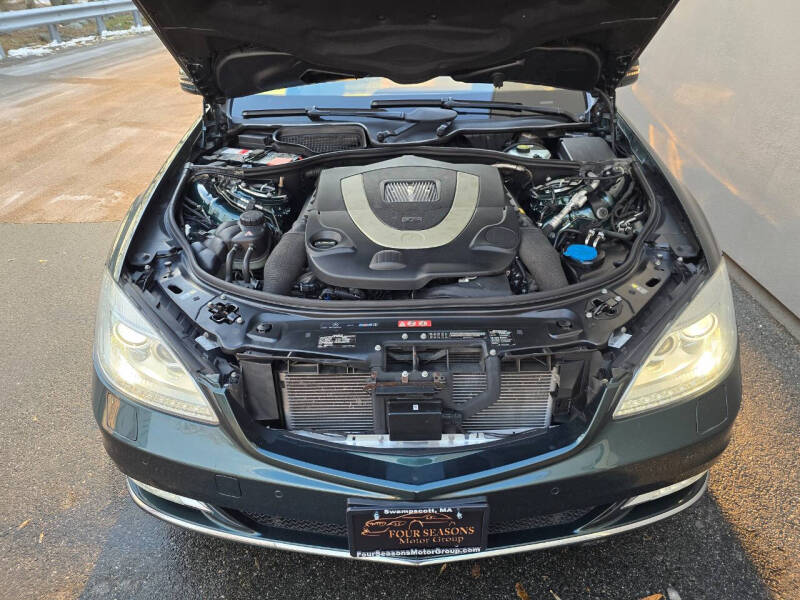 2010 Mercedes-Benz S-Class S 550 4MATIC