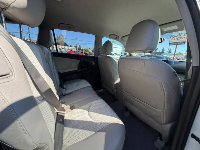 2014 Toyota RAV4 EV