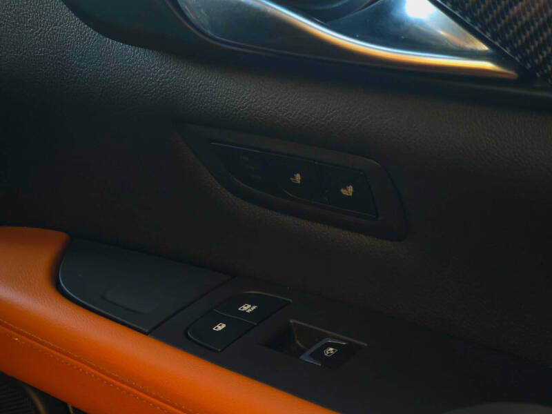 2017 Cadillac CT6 Plug-In Hybrid 2.0T