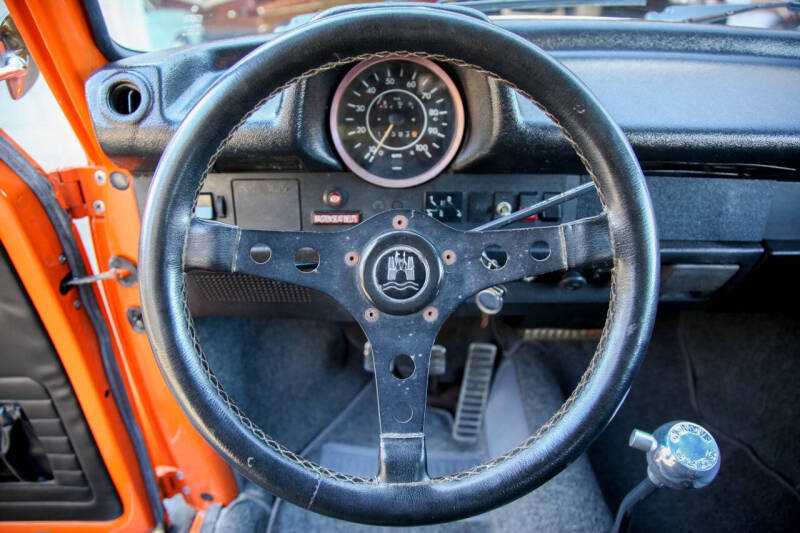 1972 Volkswagen Super Beetle