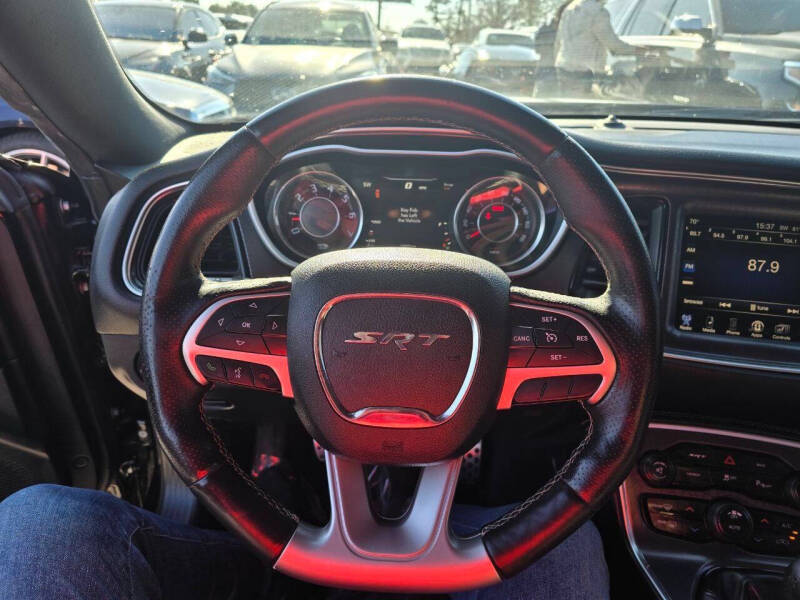 2015 Dodge Challenger SRT 392