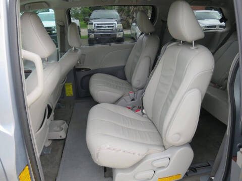 2014 Toyota Sienna