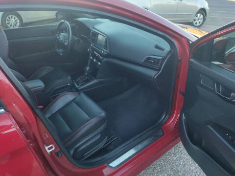 2020 Hyundai Elantra Sport