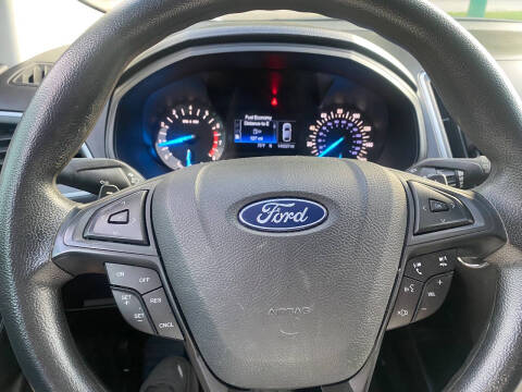 2018 Ford Edge SE