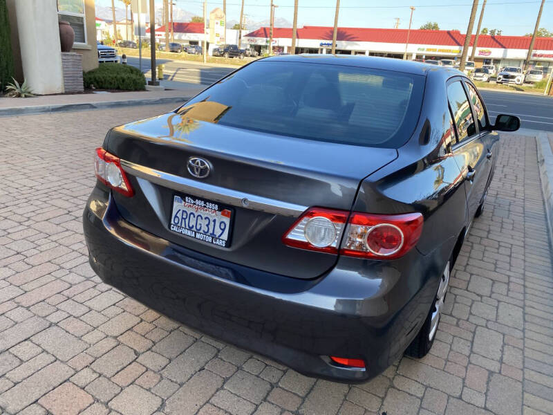 2011 Toyota Corolla LE