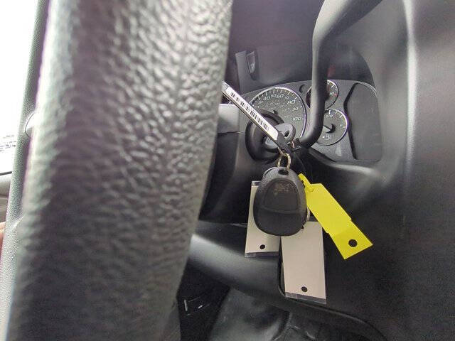 2025 Chevrolet Express 2500