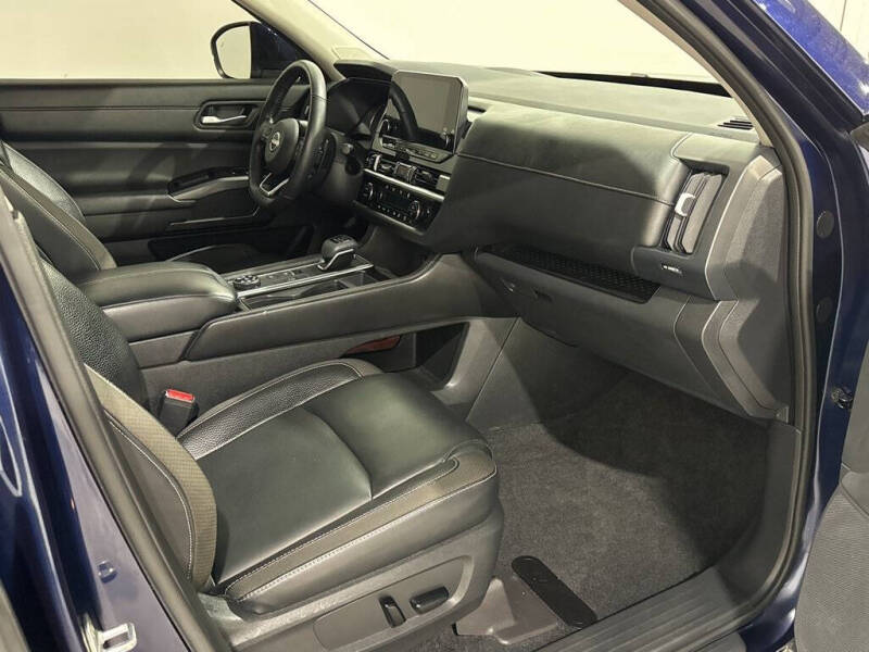 2022 Nissan Pathfinder