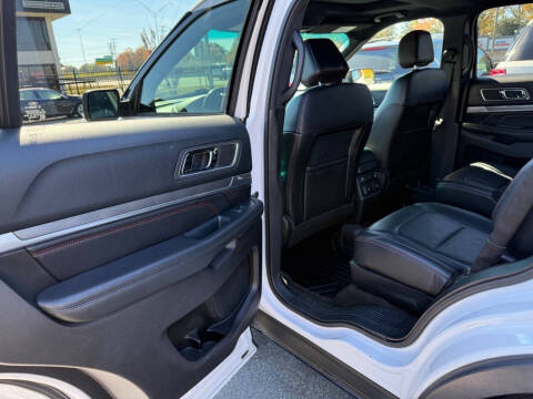 2016 Ford Explorer Sport