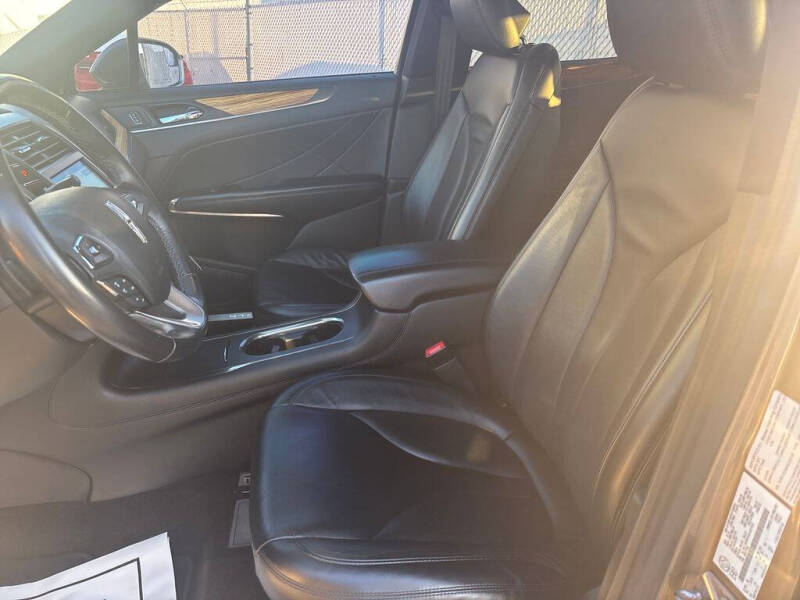 2016 Lincoln MKC Select