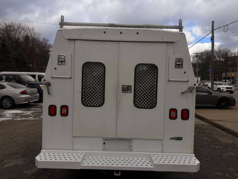 2011 Ford E-Series E-350 SD