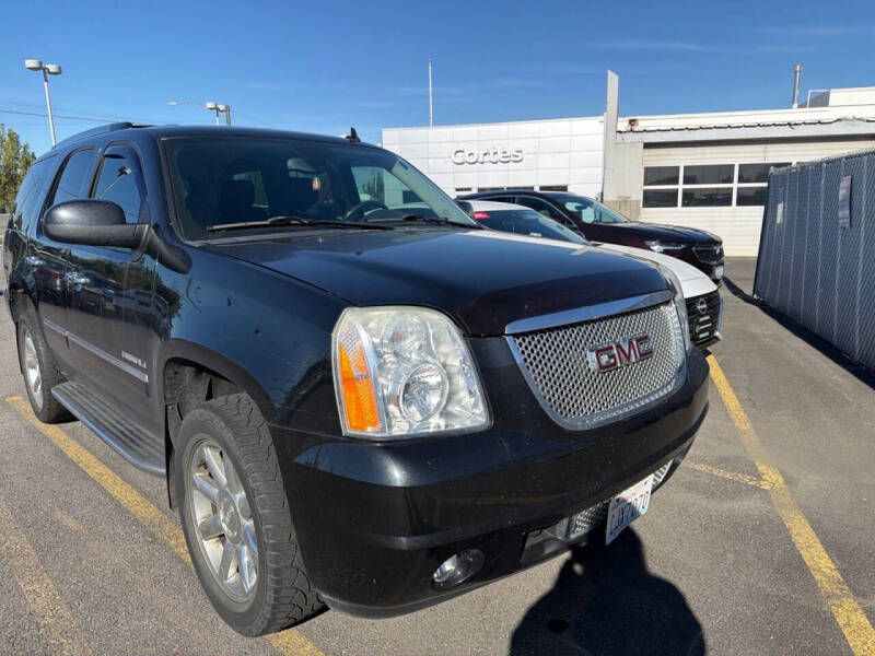 2011 GMC Yukon Denali
