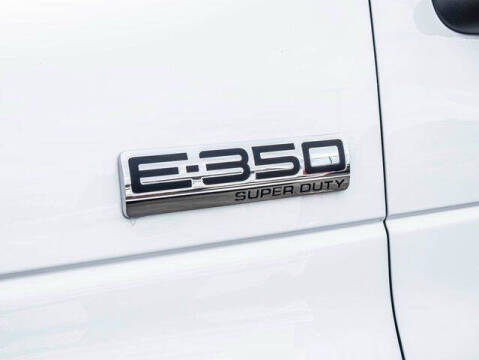 2025 Ford E-Series