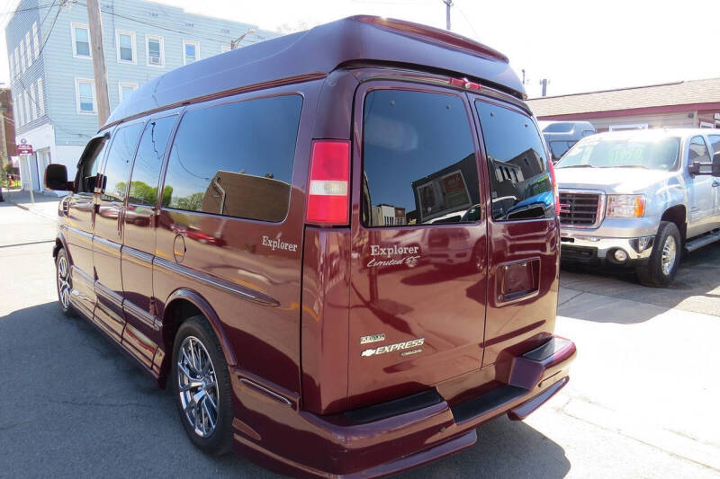 2011 Chevrolet Express 1500