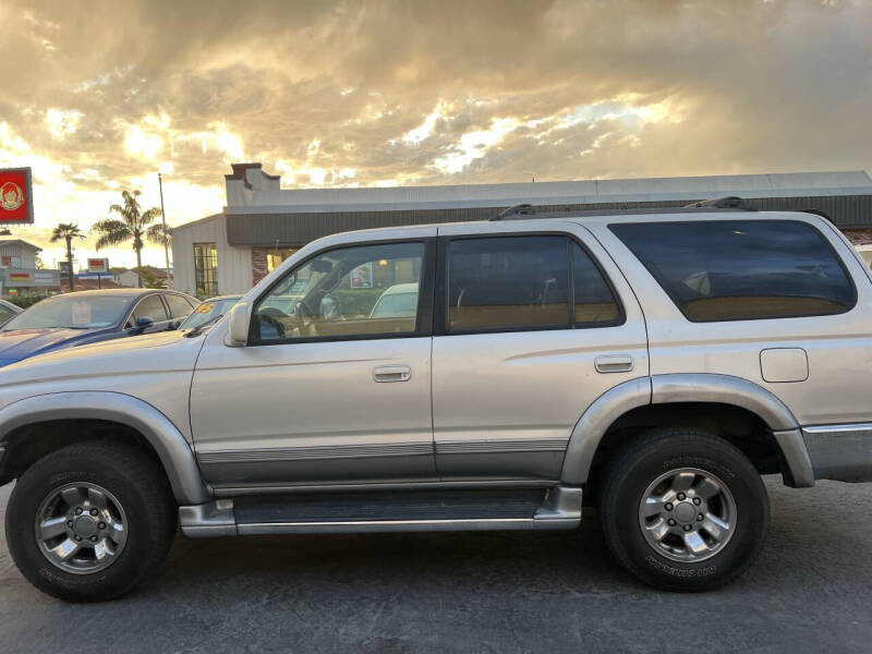 1999 Toyota 4Runner SR5