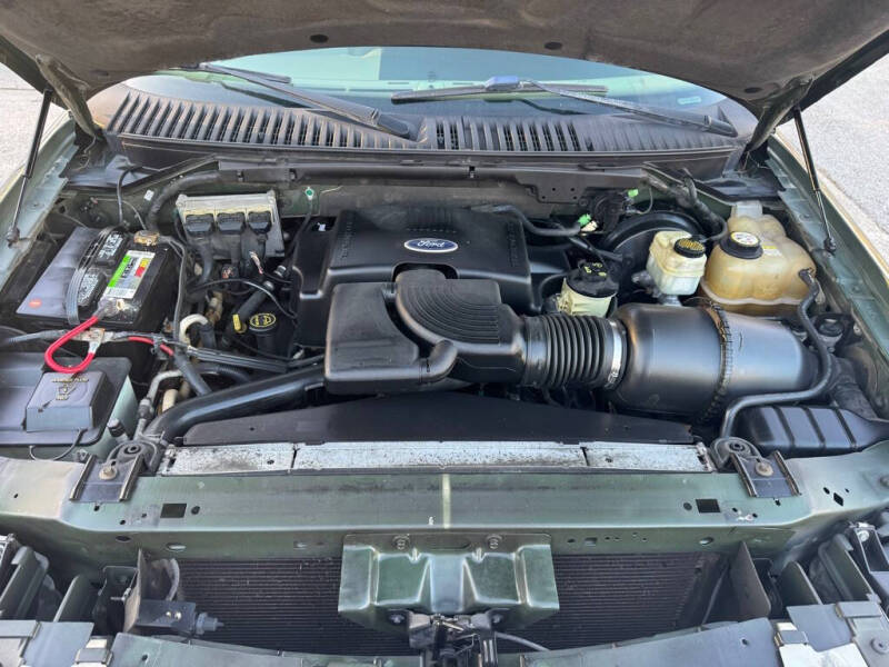 2004 Ford Expedition Eddie Bauer