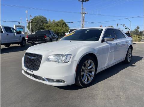 2018 Chrysler 300 for sale at MERCED AUTO WORLD in Merced CA