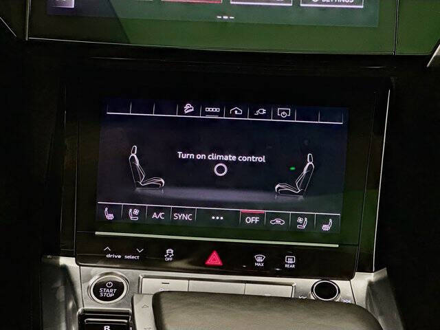 2024 Audi Q8 e-tron quattro Premium Plus