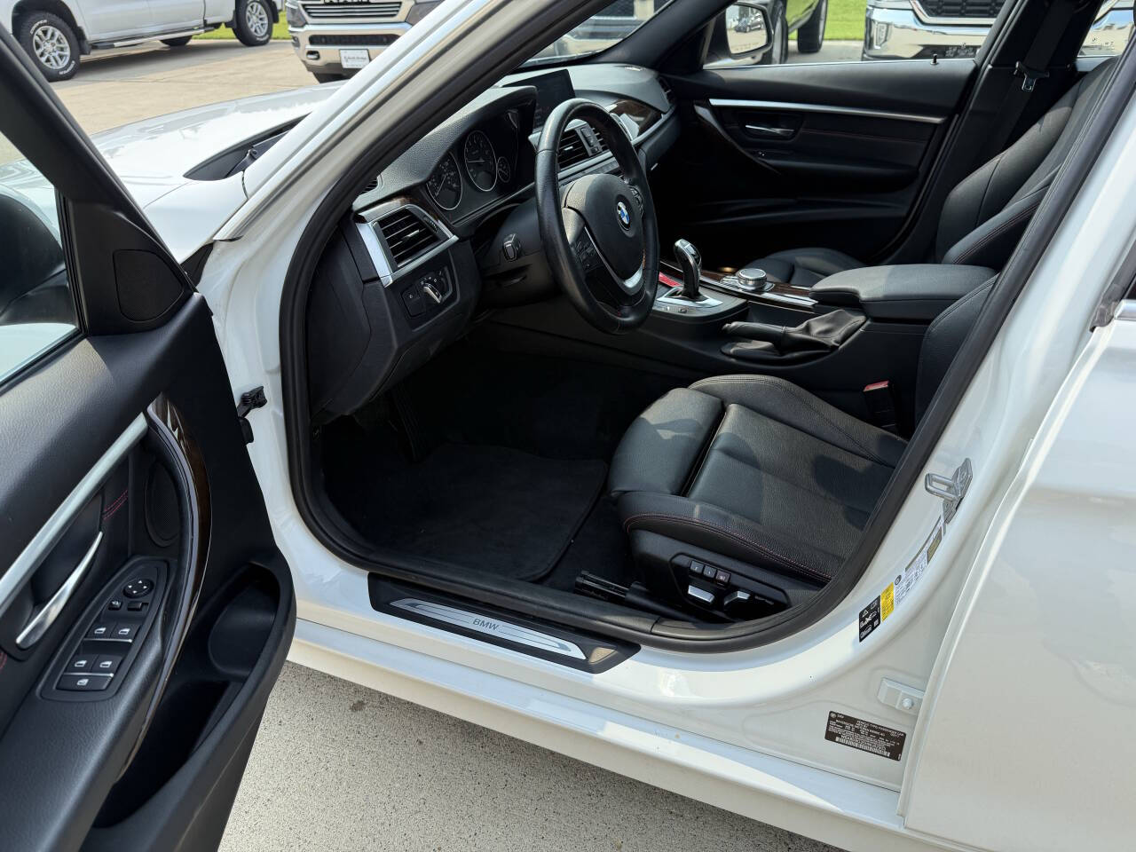 2017 Bmw 330i xDrive photo 4