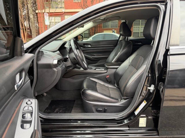 2020 Nissan Altima 2.5 SR