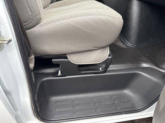 2025 GMC Savana 2500