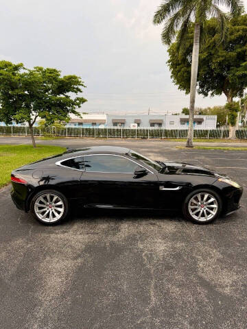 2017 Jaguar F-TYPE Premium