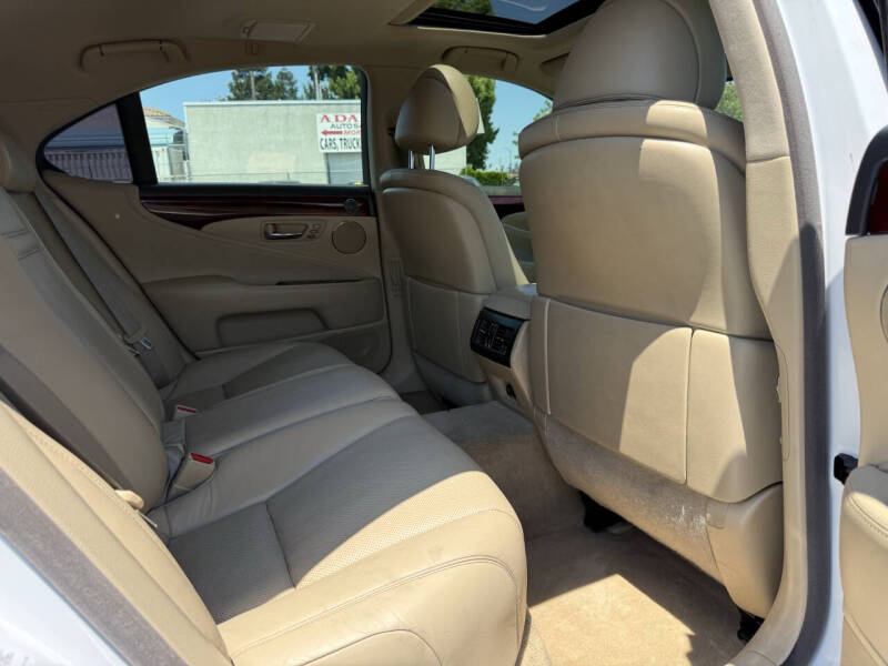 2007 Lexus LS 460