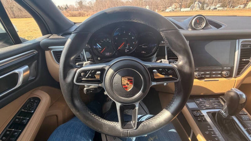 2018 Porsche Macan