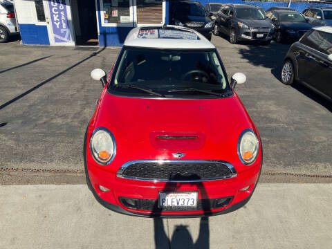2011 MINI Cooper S