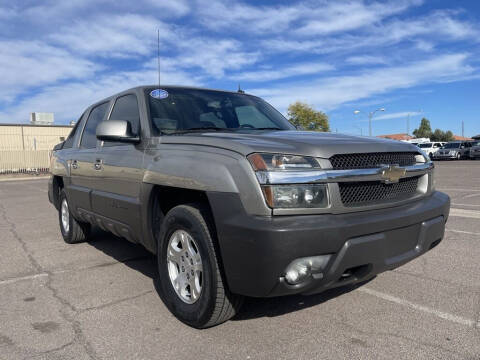 2003 Chevrolet Avalanche for sale at Rollit Motors in Mesa AZ