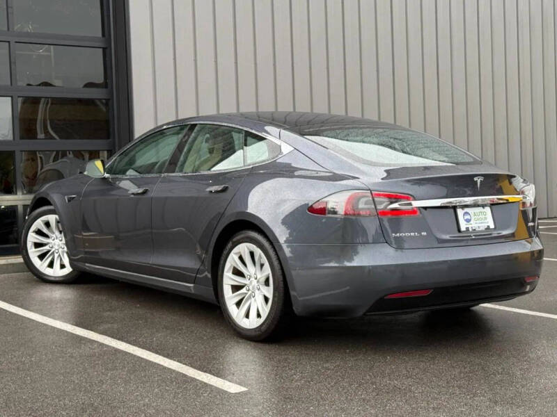 2017 Tesla Model S