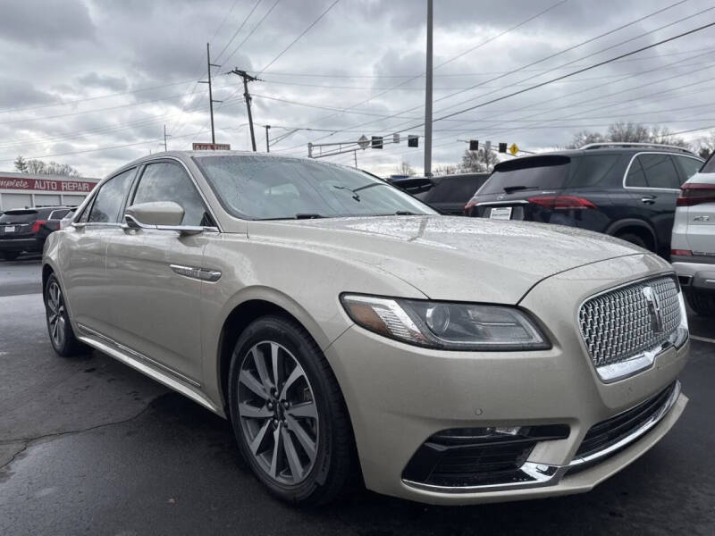 2017 Lincoln Continental Premiere