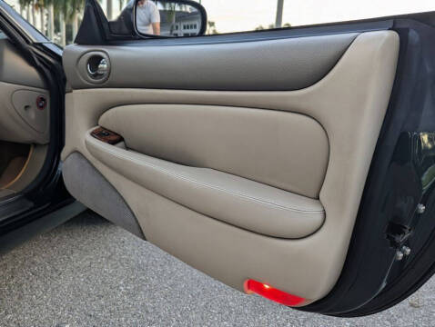 2000 Jaguar XK-Series XK8