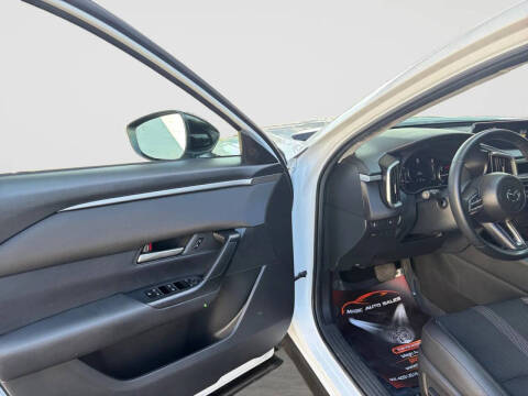 2023 Mazda CX-50 2.5 S Preferred Plus
