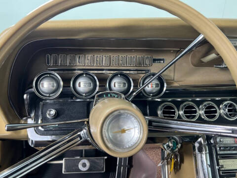 1965 Ford Thunderbird