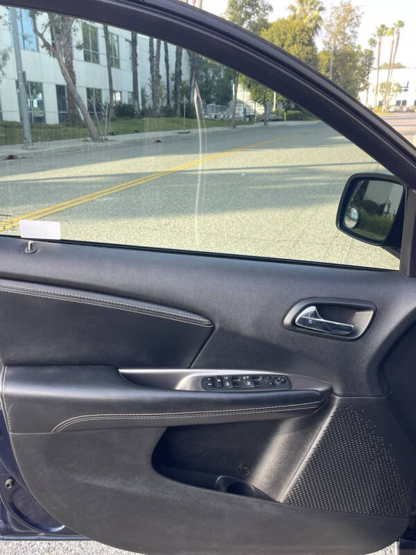 2018 Dodge Journey Crossroad