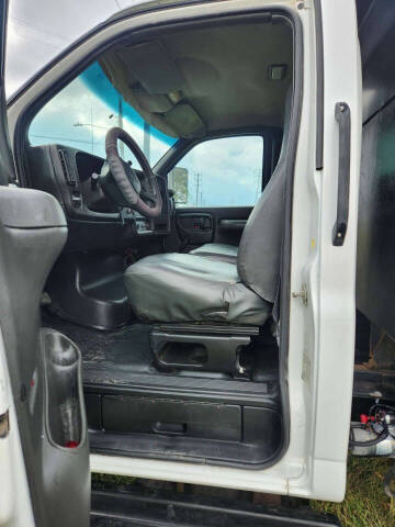 2005 GMC TopKick C5500