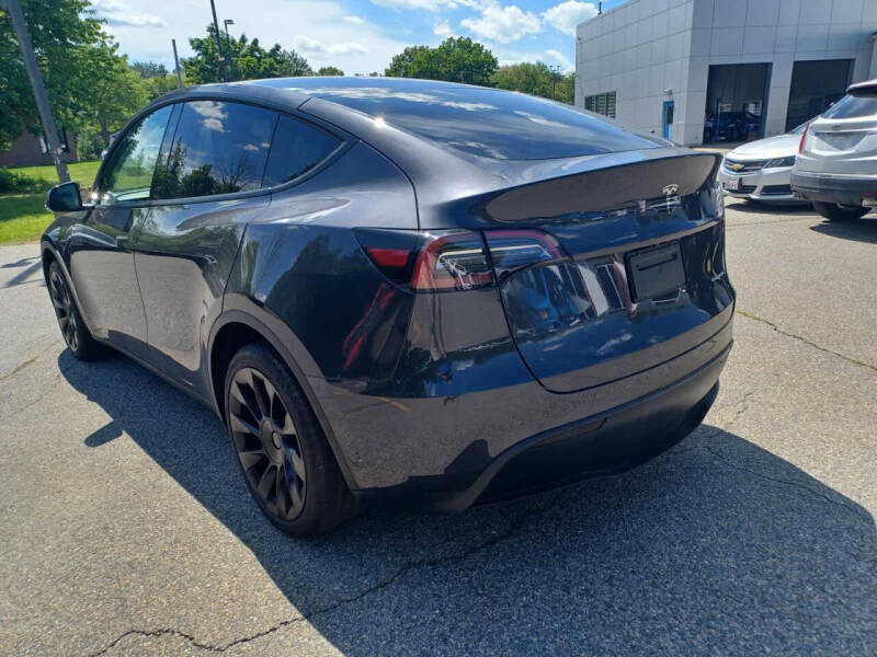 2024 Tesla Model Y Long Range