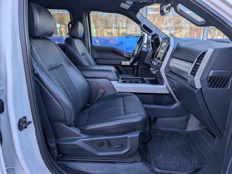 2022 Ford F-450 Super Duty Lariat