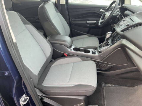 2017 Ford C-MAX Hybrid SE