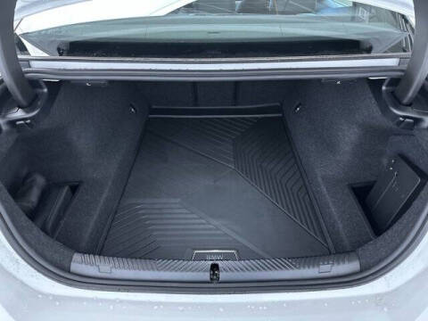 2025 BMW 5 Series 530i xDrive