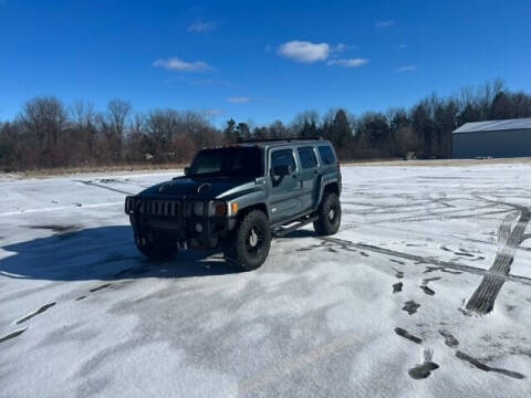 2007 HUMMER H3 for sale at Caruzin Motors in Flint MI